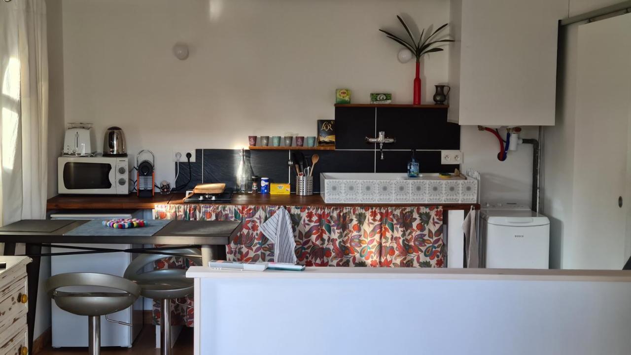Charmant Logement Avec Parking Apartman Orvault Kültér fotó